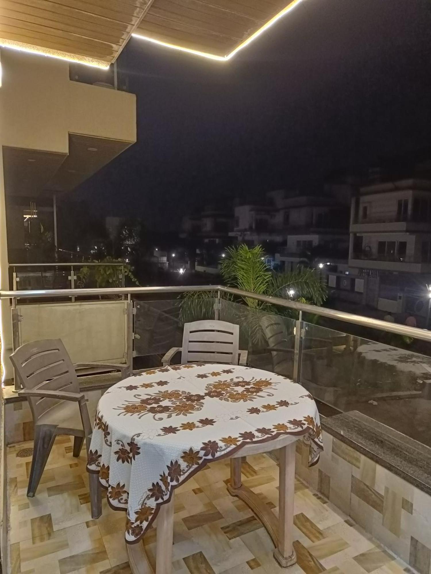 Rain Mist 4Bhk Luxury Villa With Private Pool Лонавала Экстерьер фото