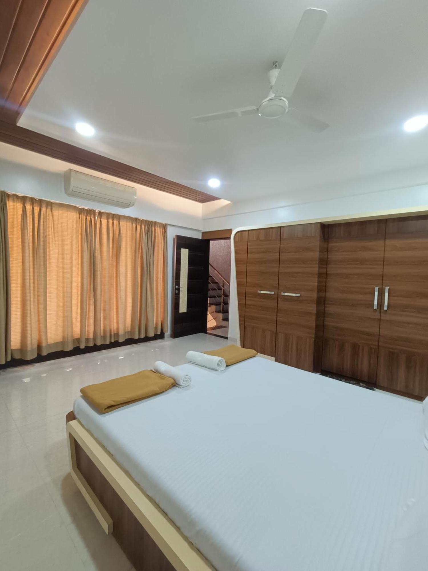 Rain Mist 4Bhk Luxury Villa With Private Pool Лонавала Экстерьер фото